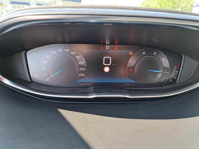 PEUGEOT 3008 BlueHDI 130 EAT8 S/S Active Business