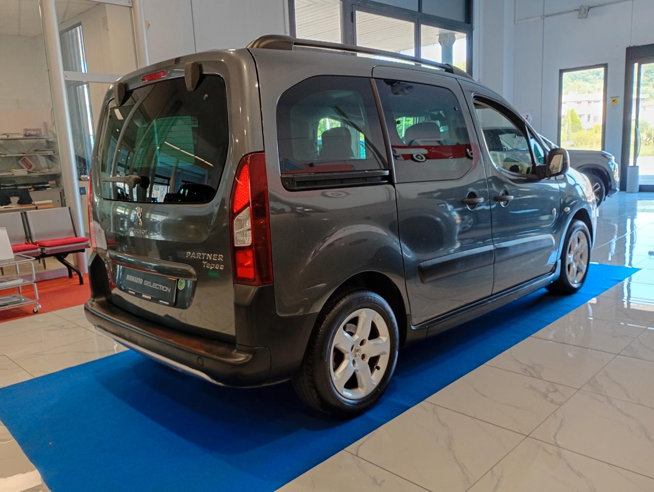Peugeot Partner Tepee 1.6 HDi 115CV Outdoor