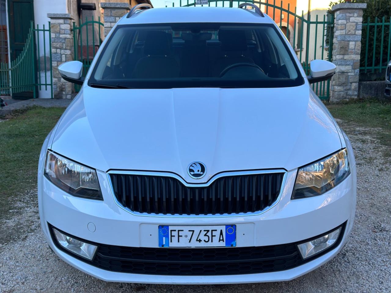 Skoda OCTAVIA 1.6 TDI CR 110 CV DSG OTTIME CONDIZIONI