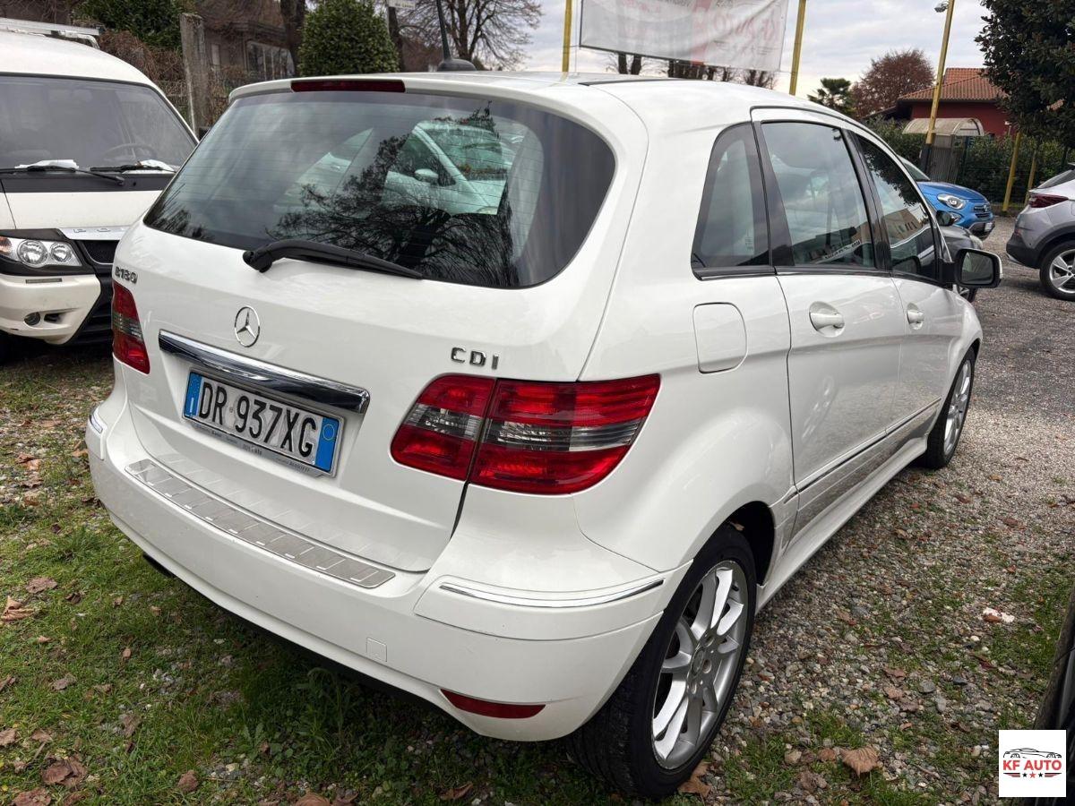 MERCEDES - Classe B - 180 CDI Sport