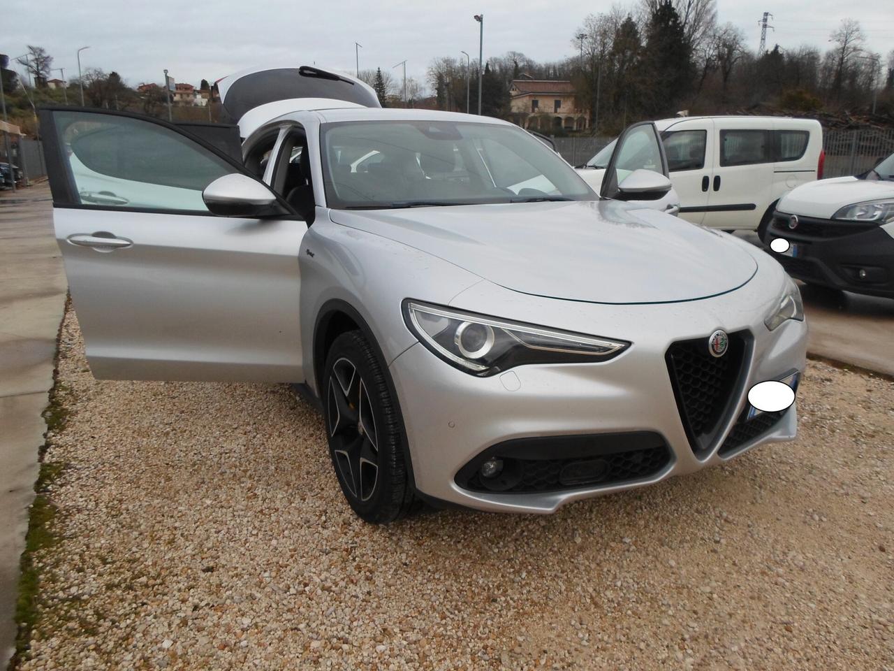 Alfa Romeo Stelvio 2.2 Turbodiesel 190 CV AT8 Q4 Sprint
