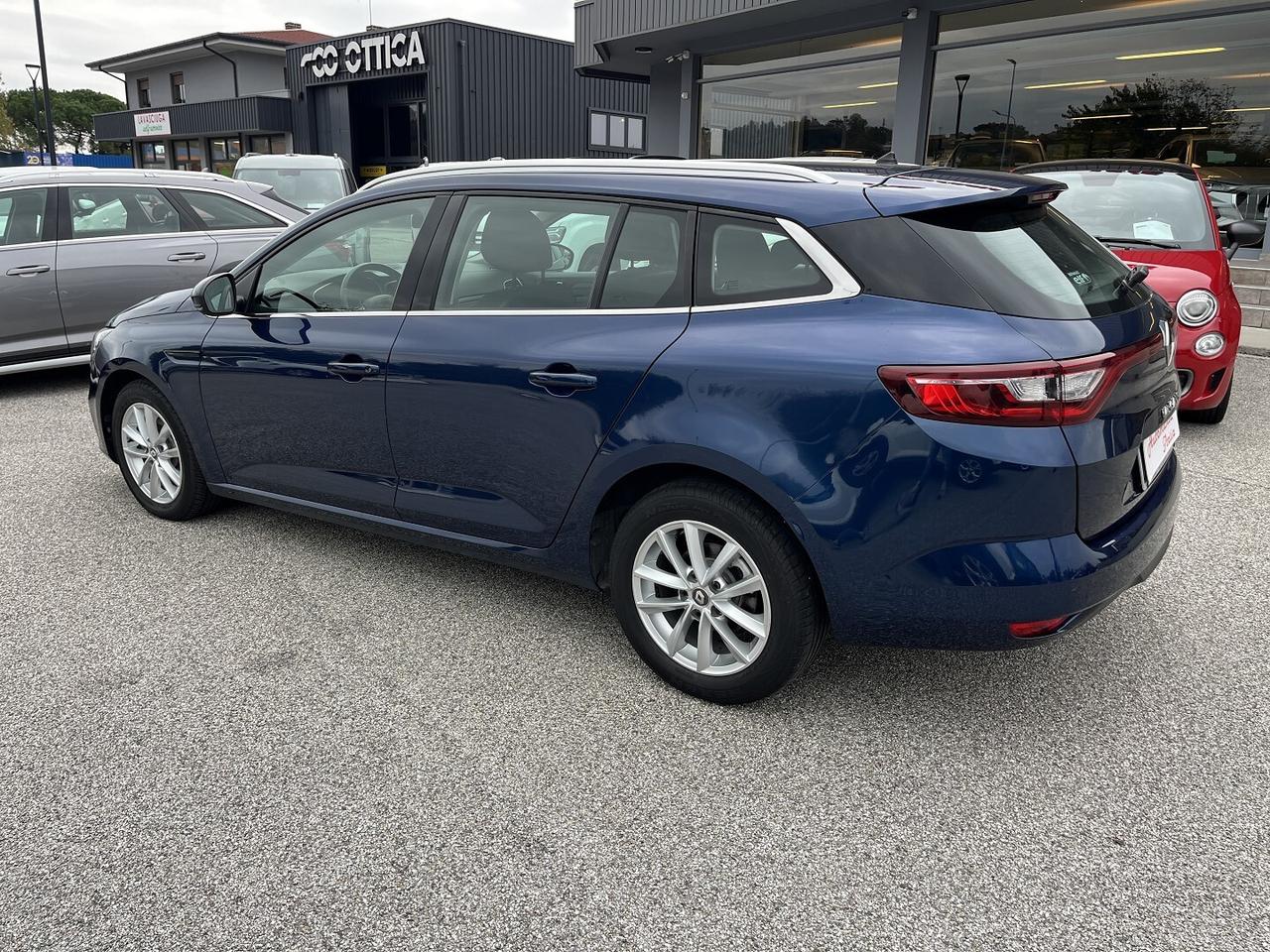 RENAULT MEGANE Spor Tour 1500 DCI 95 CV 6M