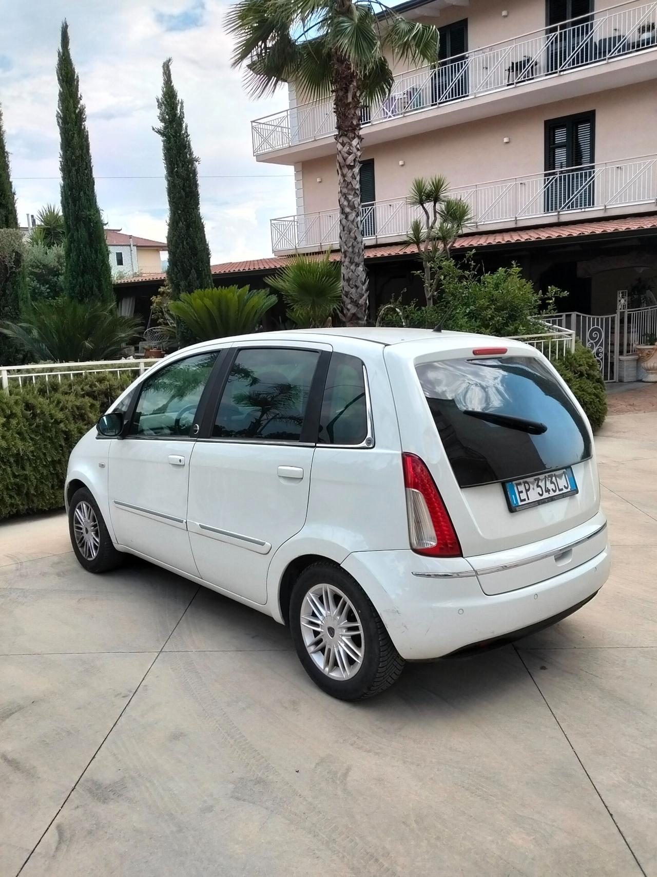 Lancia MUSA 1.4 8V Ecochic (GPL) Diva
