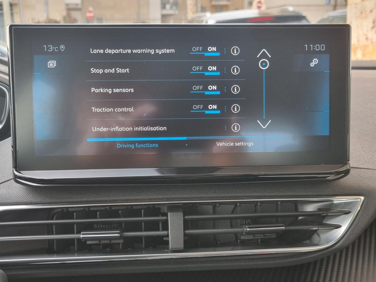 Peugeot 3008 BlueHDi 130 S&S EAT8 Active Business