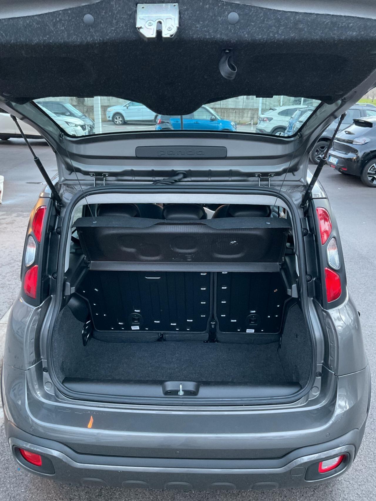 Fiat Panda 1.0 FireFly S&S Hybrid City Cross