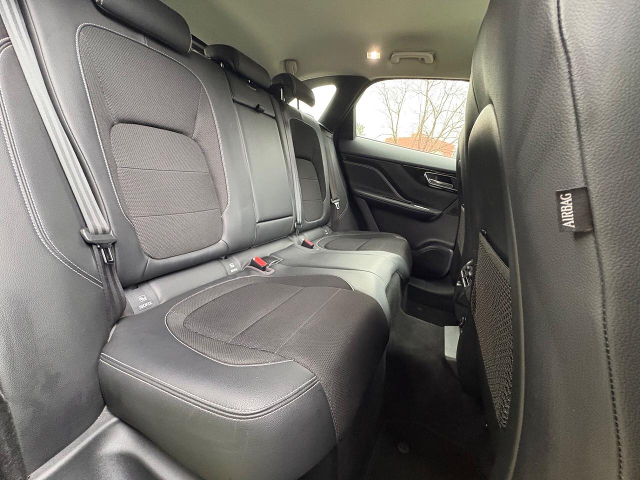 Jaguar F-Pace 2.0d R-Sport awd 180cv auto