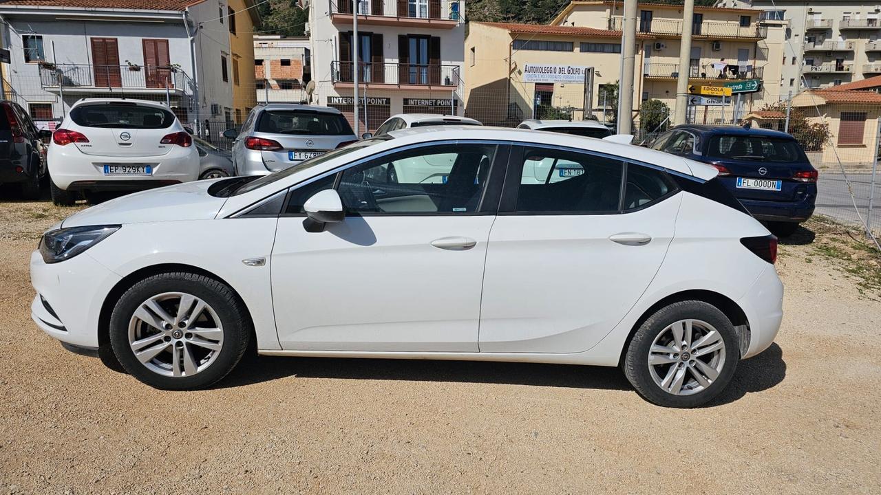 Opel Astra 1.6 CDTi 110CV Start&Stop 5 porte Business