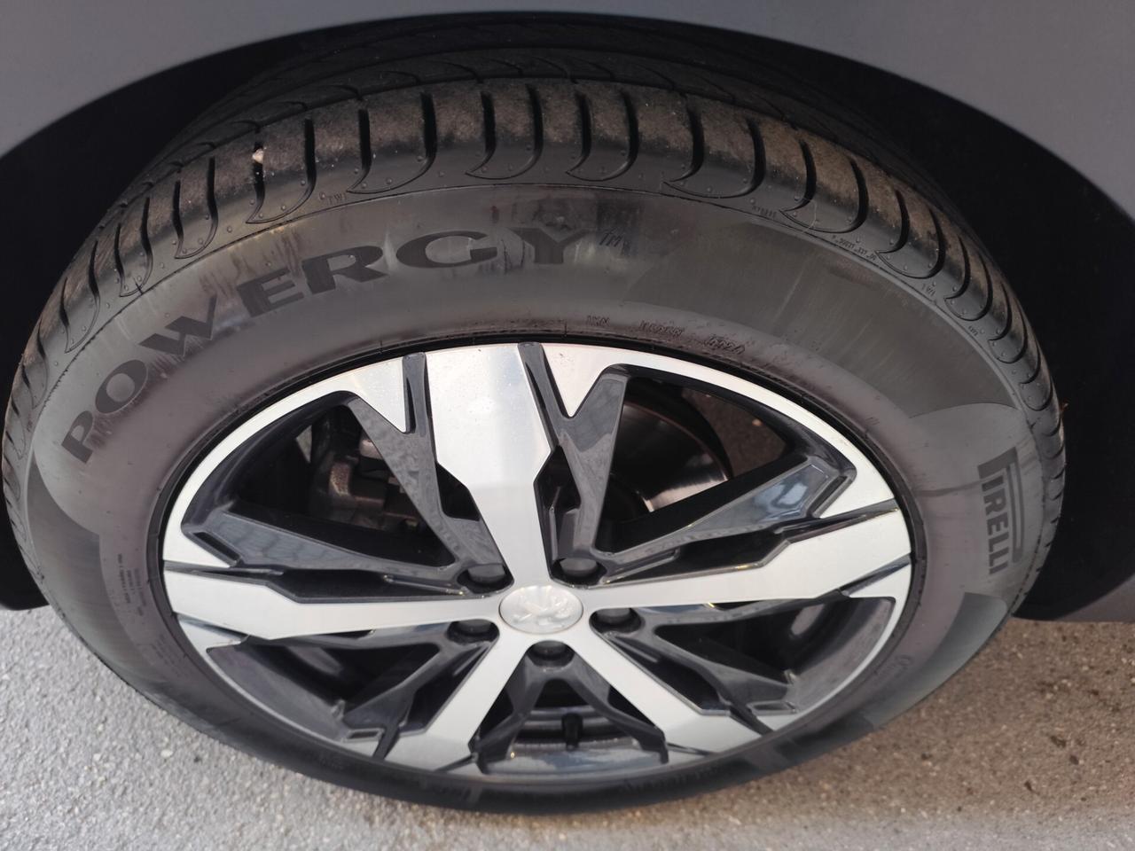 Peugeot 3008 BlueHDi 130cv EAT8 Allure PERFETTA