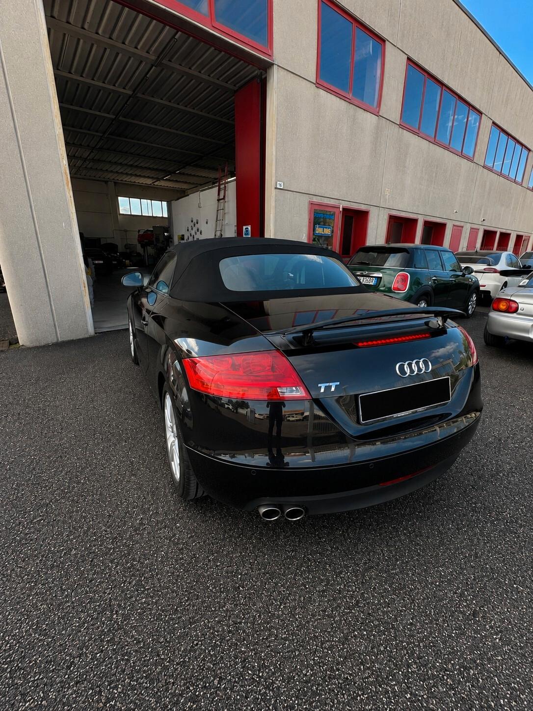 Audi TT Roadster 2.0 TFSI