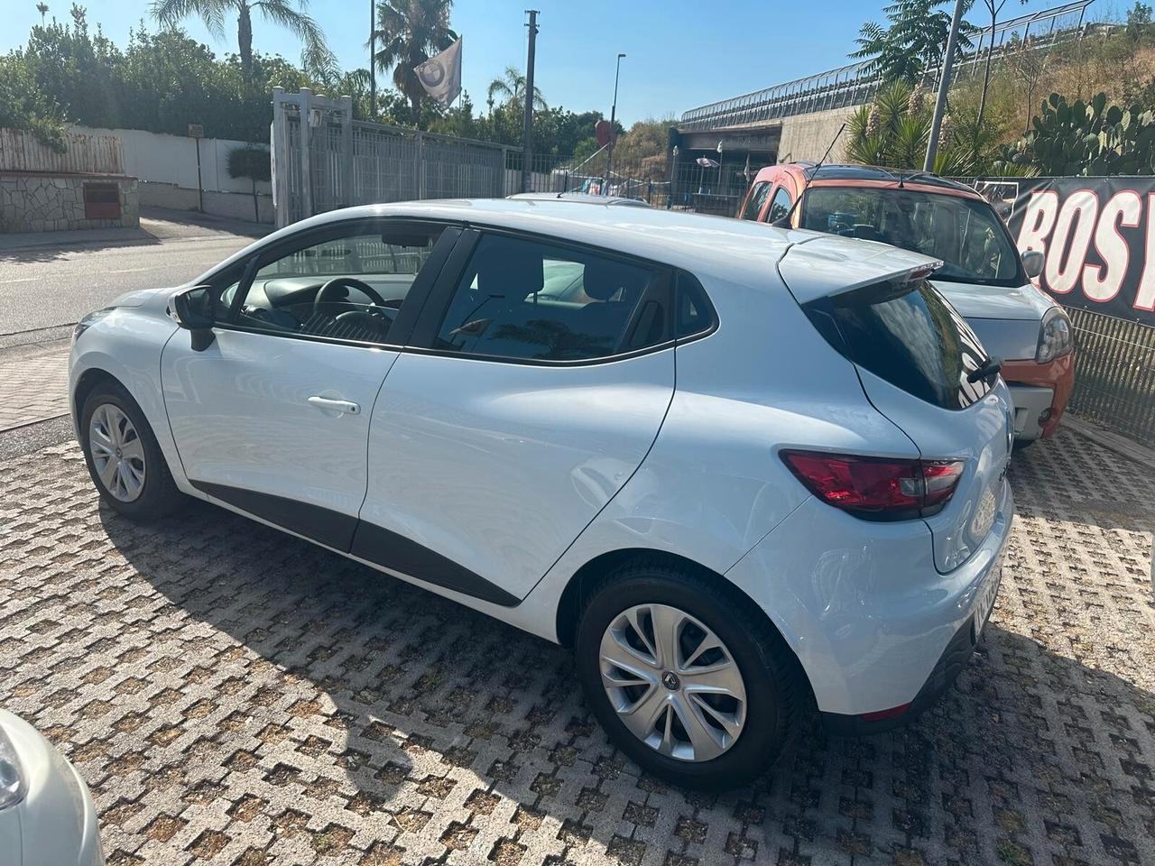 Renault Clio dCi 8V 75CV Start&Stop 5 porte Energy Life N1 -02/2016