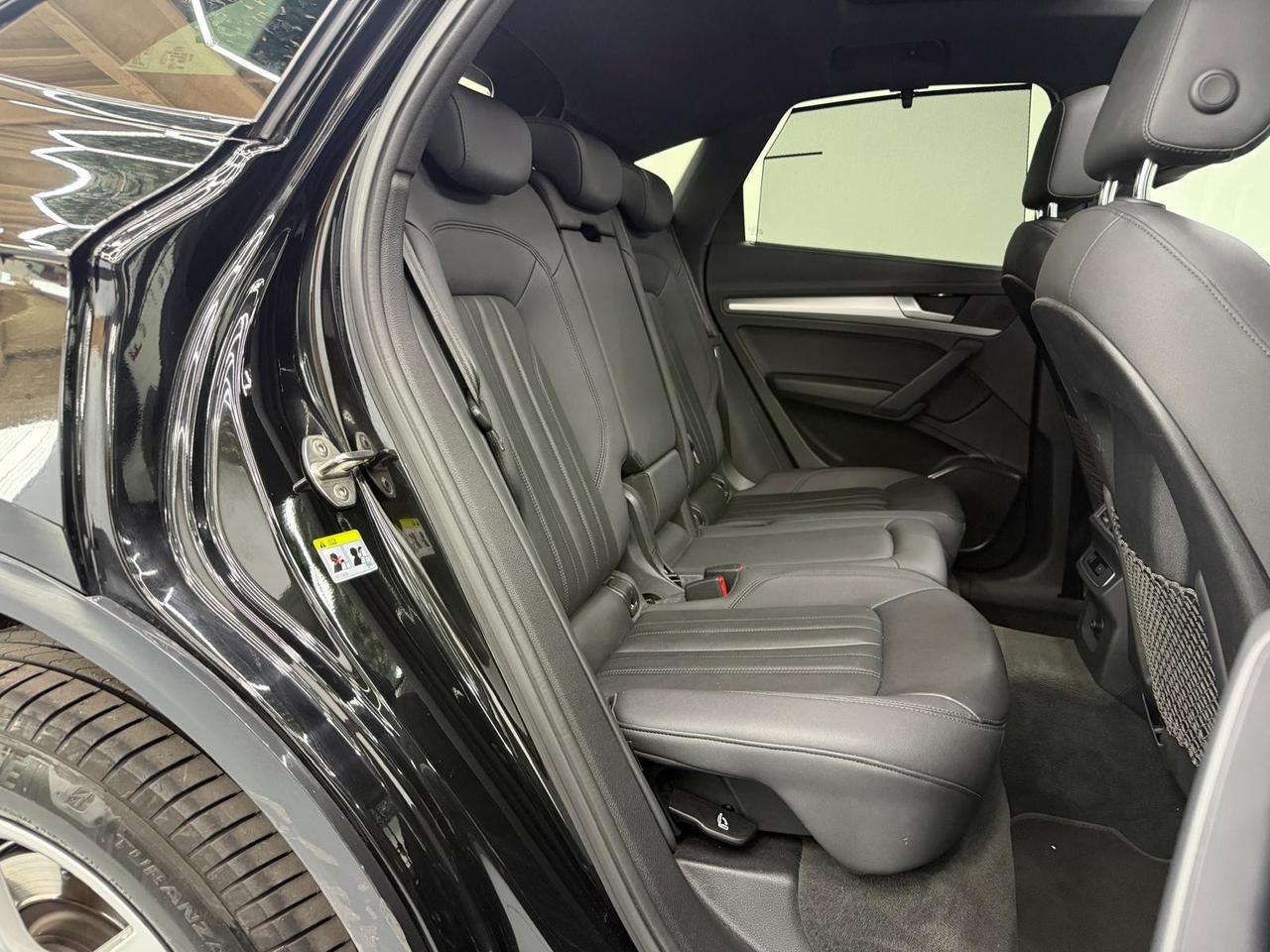 Audi Q5 SPB 40 TDI quattro S tronic Identity Black