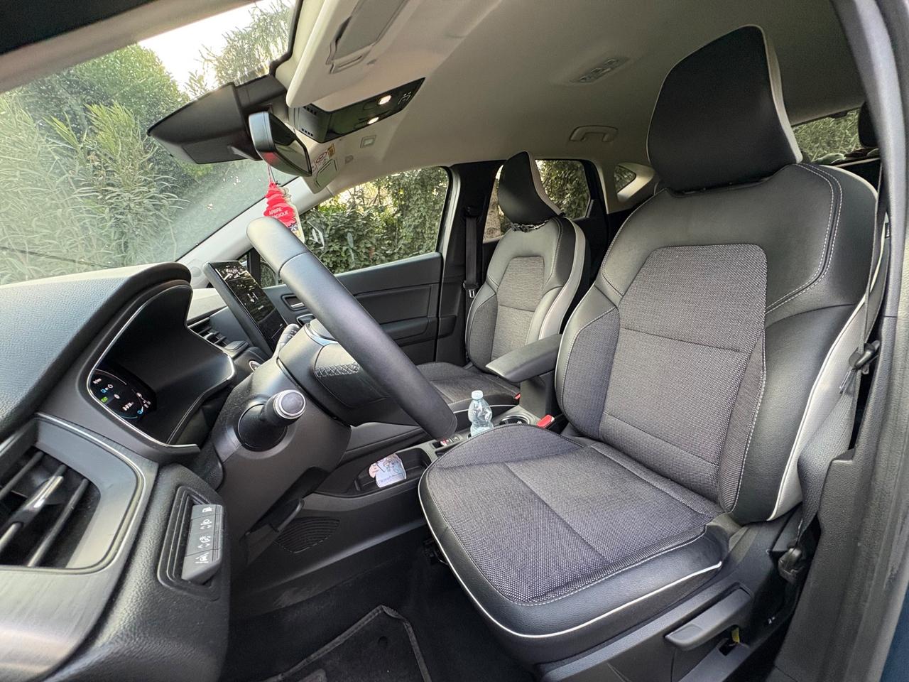 Renault Captur 1.6 E-Tech phev INTENS 160cv auto my2021