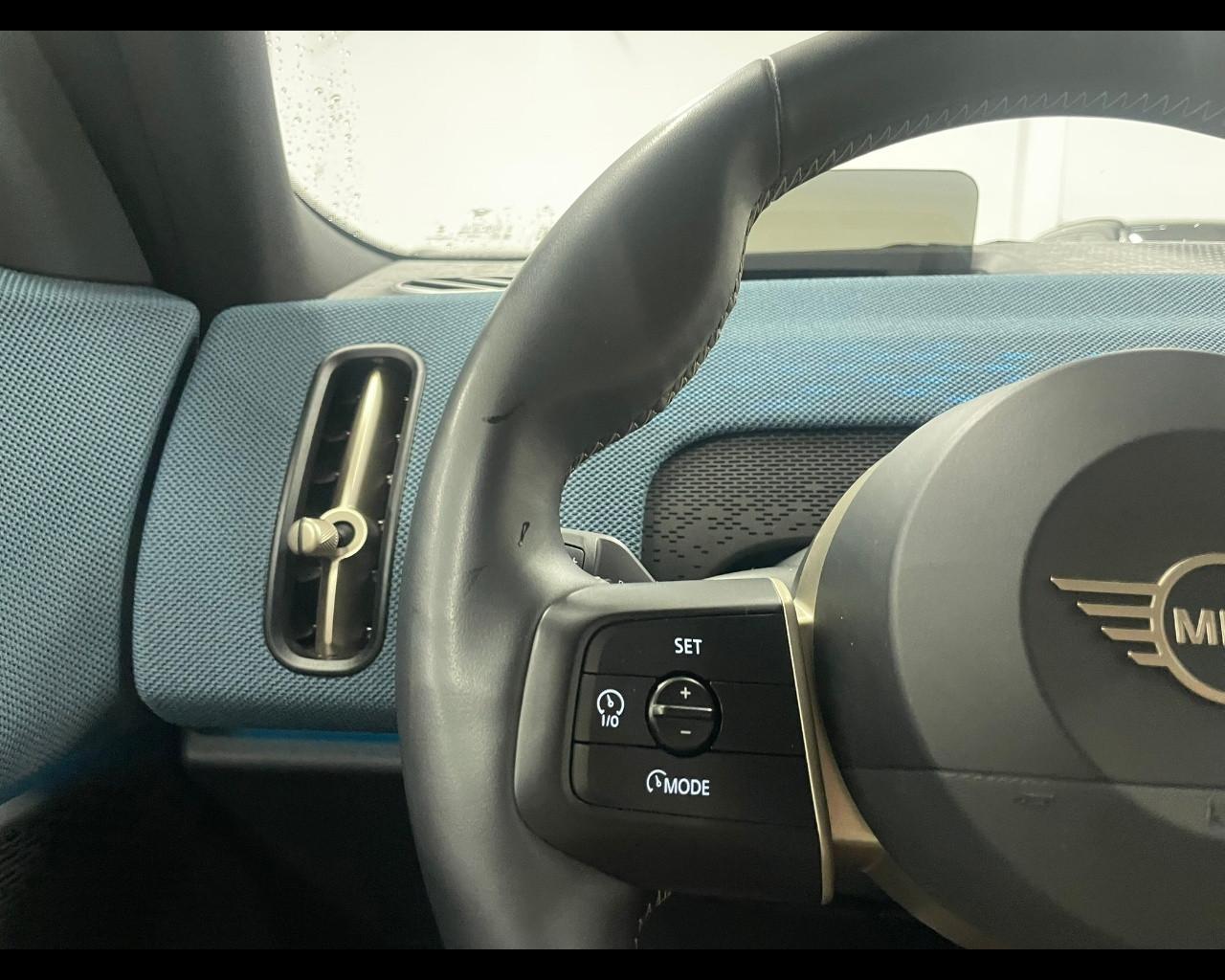 MINI Mini Countrym.(U25) - Mini Countryman C Favoured