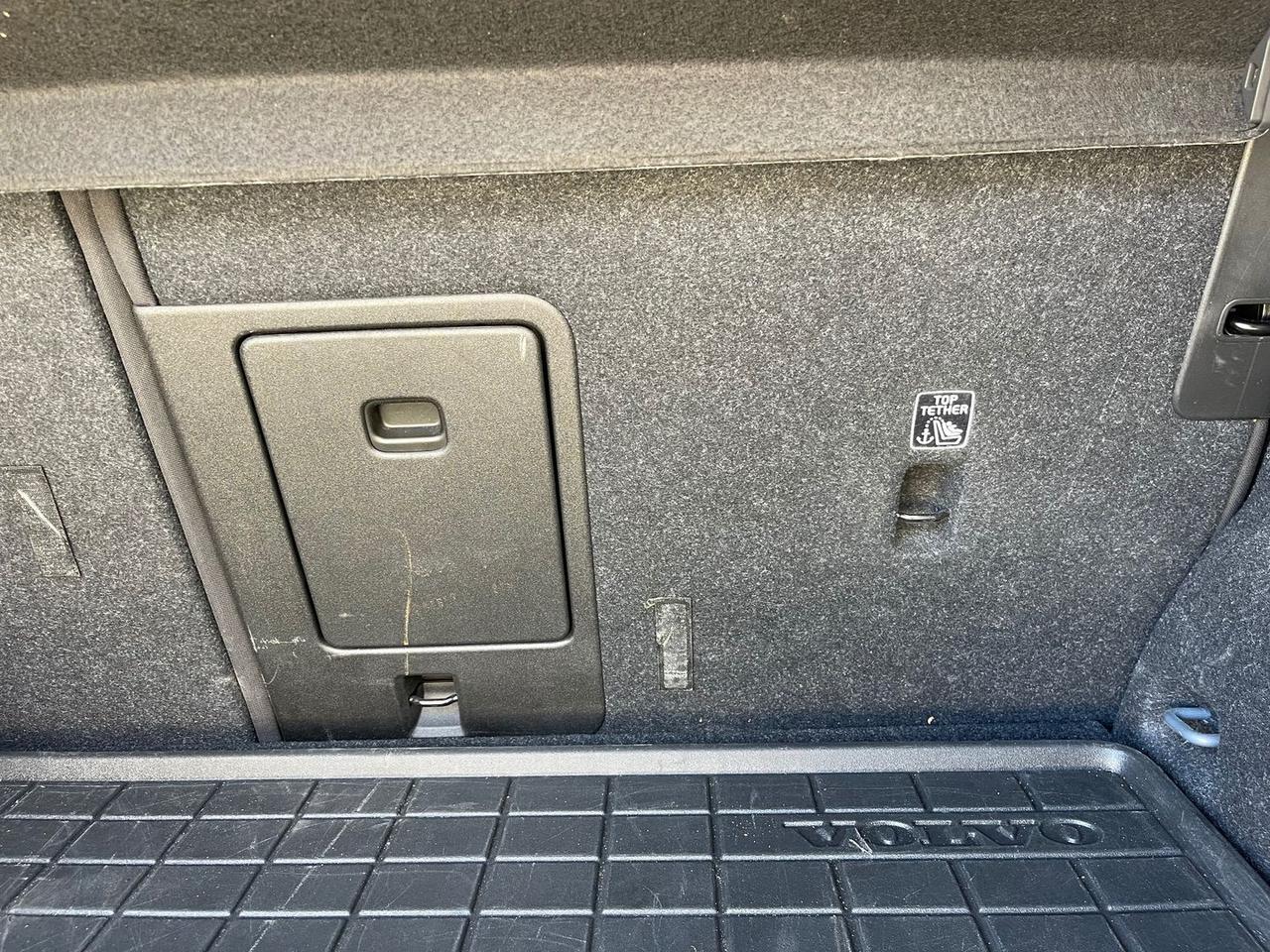 Volvo XC40 T3 Momentum Pro #10192