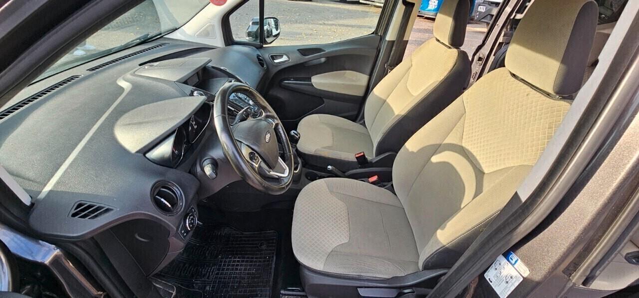 Ford Tourneo Courier 1.5 TDCI 75 CV Plus