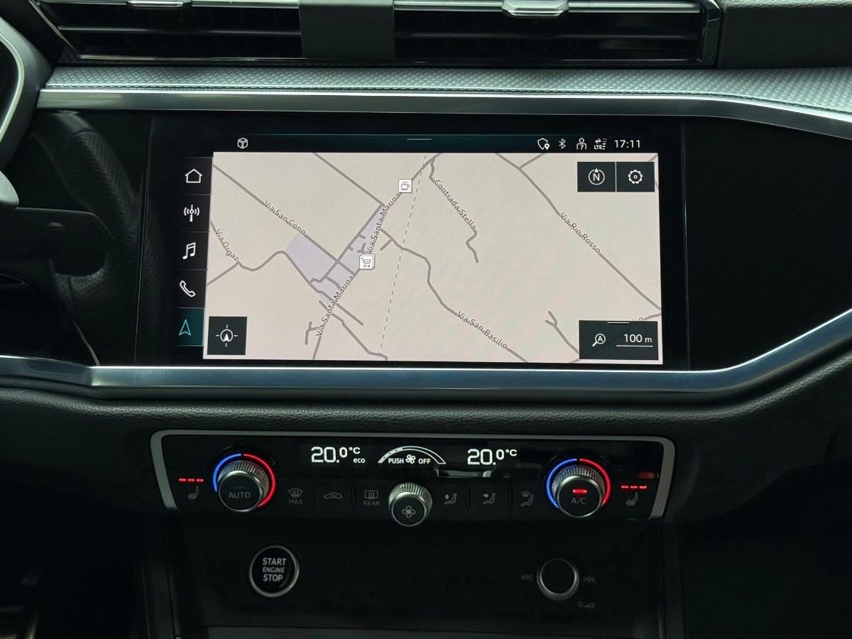 Audi Q3 Sportback 40 TDI Quattro S-line Identity Black 200 CV