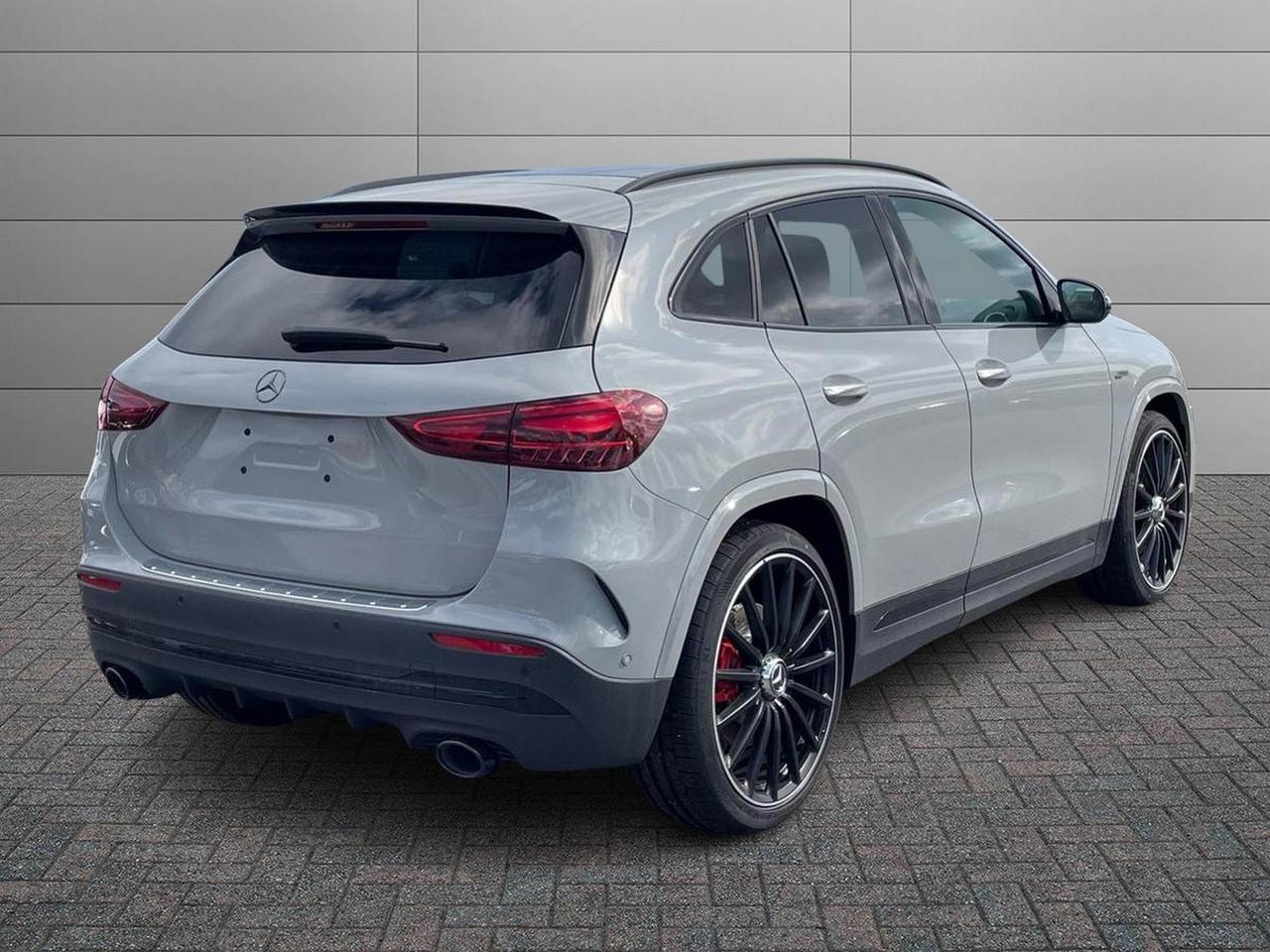 Mercedes-Benz Mercedes-AMG GLA 35 4MATIC