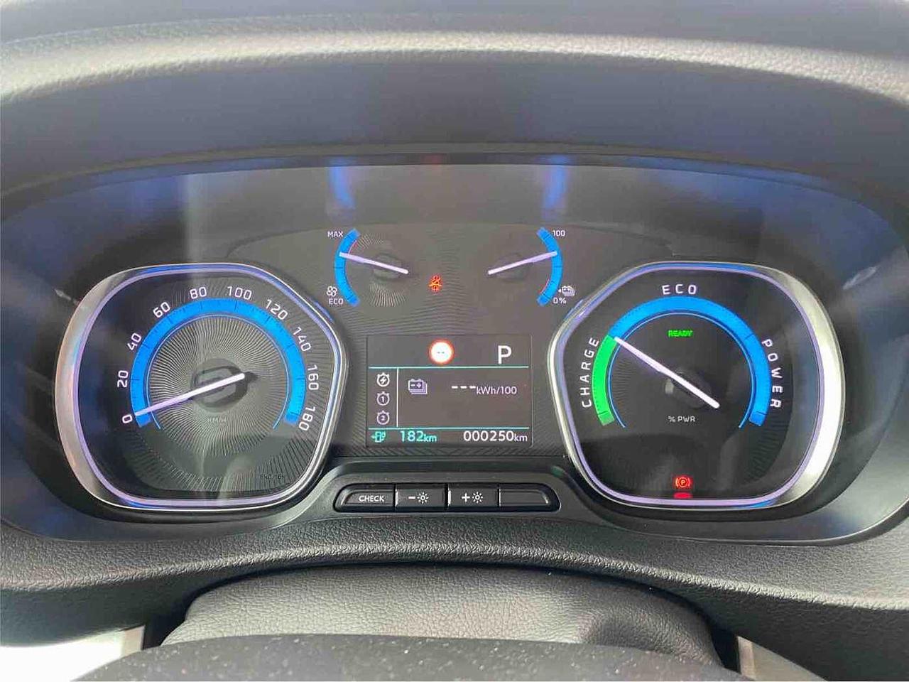 Fiat E-Ulysse 136CV 75kWh Long Lounge