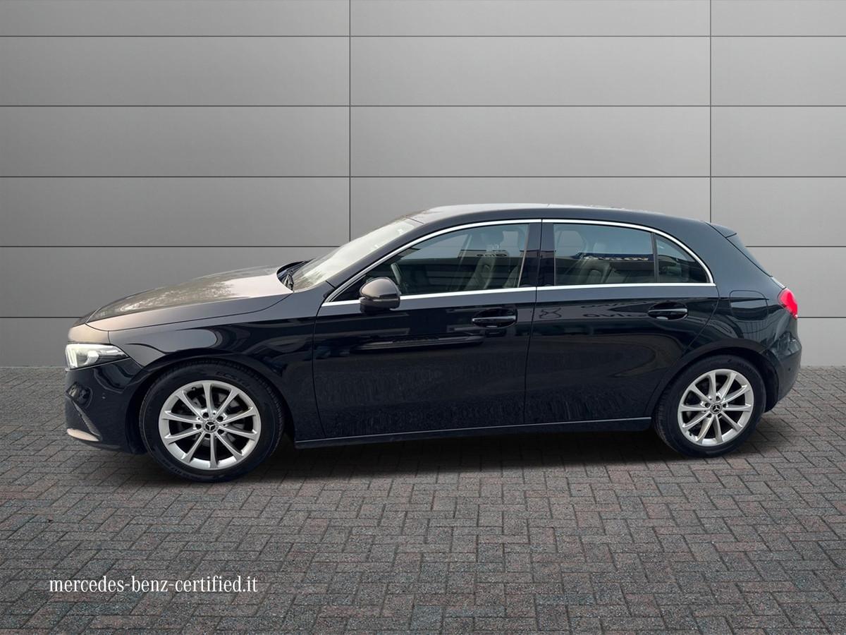 Mercedes-Benz Classe A - W177 2018 - A 180 d Sport auto