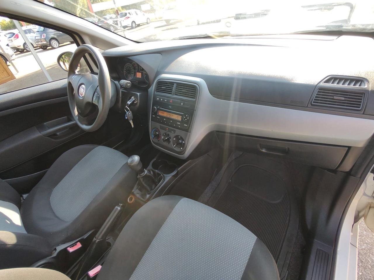 Fiat Grande Punto 1.3 MJT 75 CV 3 porte S&S Actual, OK NEOPATENTATI.