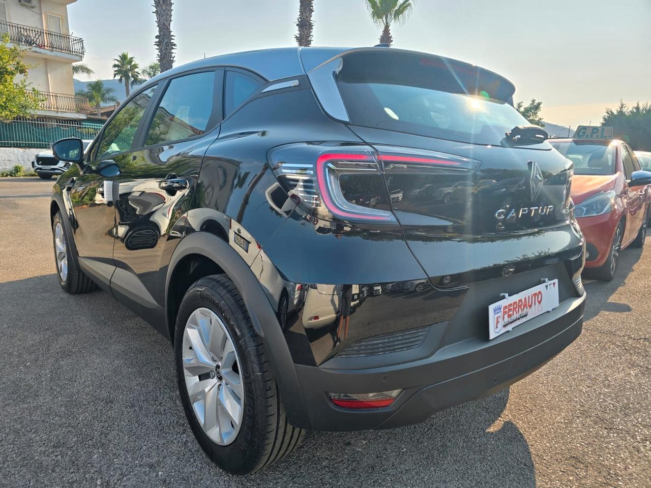 RENAULT CAPTUR ECO-G 100CV EVOLUTION BICOLOR KMZERO