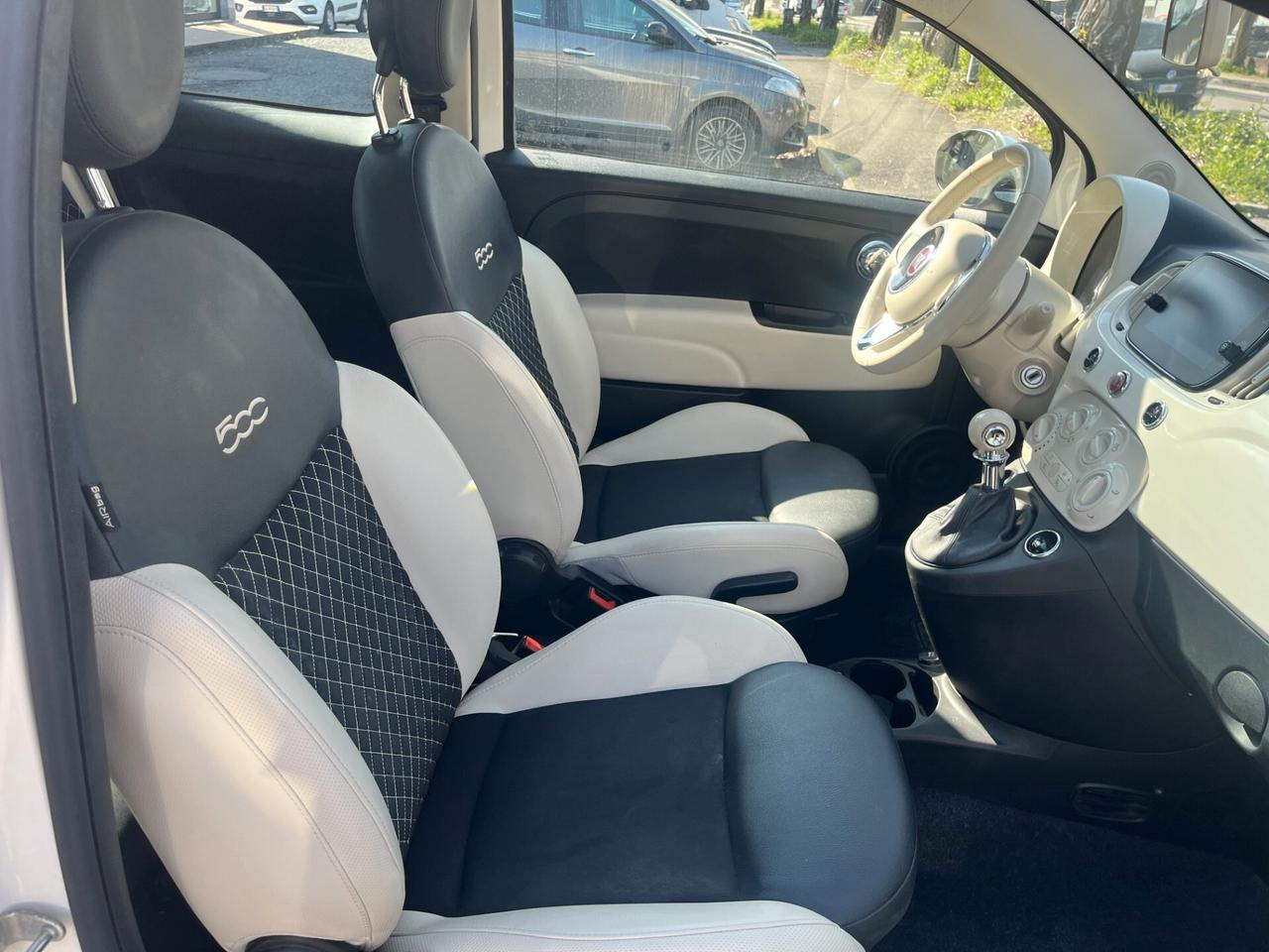 Fiat 500 1.0 Hybrid Dolcevita