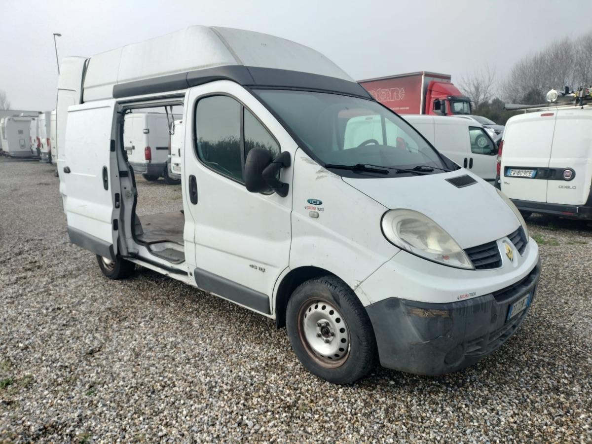 RENAULT trafic T29 2.0 dci 115cv L1H2 trafic T29 2.0 dci 115cv L1H2