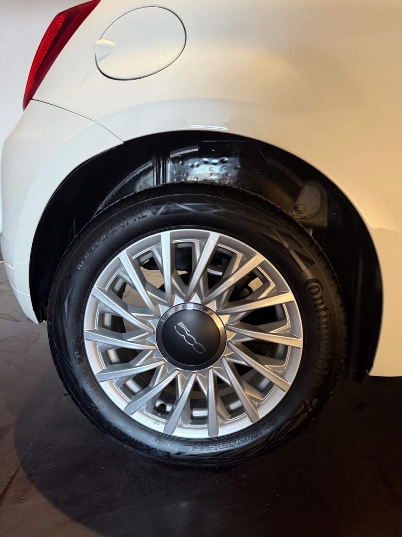 Fiat 500 C 1.0 Hybrid Dolcevita