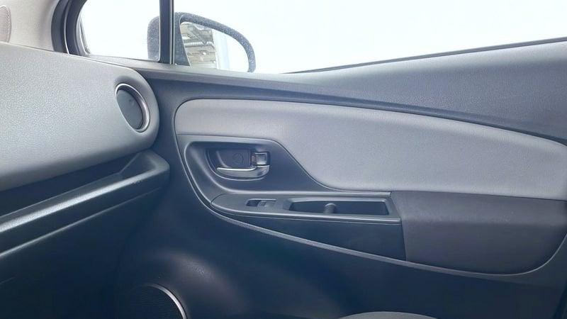 Toyota Yaris Yaris 1.0 5 porte Active ** GPL ** ** OFFERTA RISERVATA SOLO PER OPERATORI DEL SETTORE **