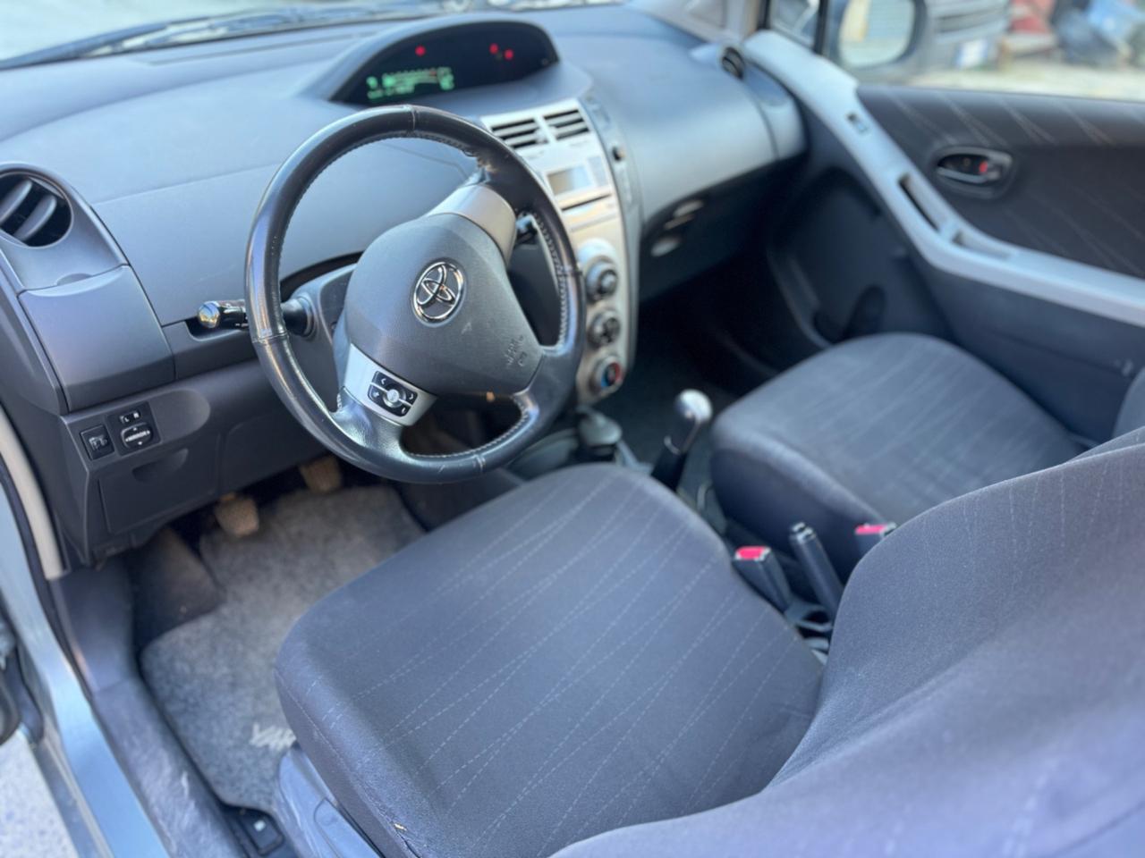 Toyota Yaris 1.0 3 porte Sol 2006