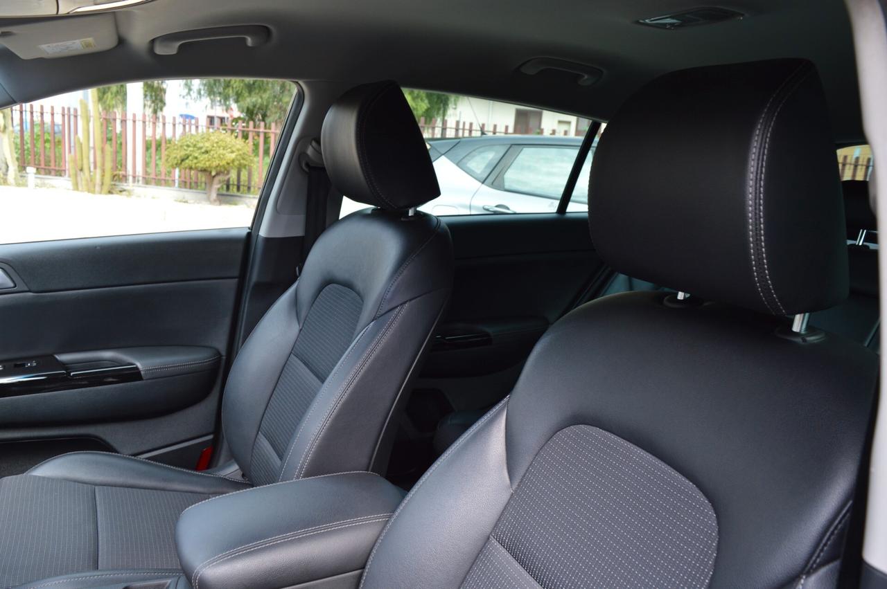 Kia Sportage 1.6 CRDI 136 DCT7 2WD Mild Hybrid Black Edition