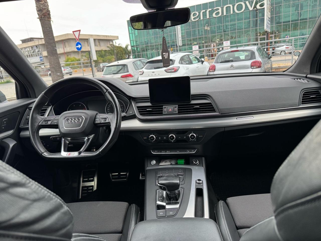 Audi Q5 2.0 TDI quattro S tronic S line plus
