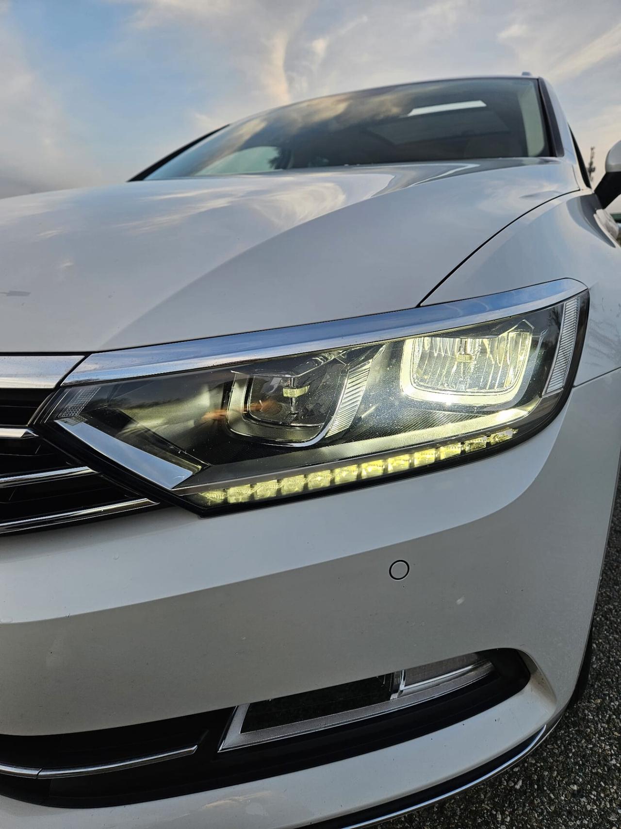 Volkswagen Passat Business 2.0 TDI 190 CV 4MOTION DSG