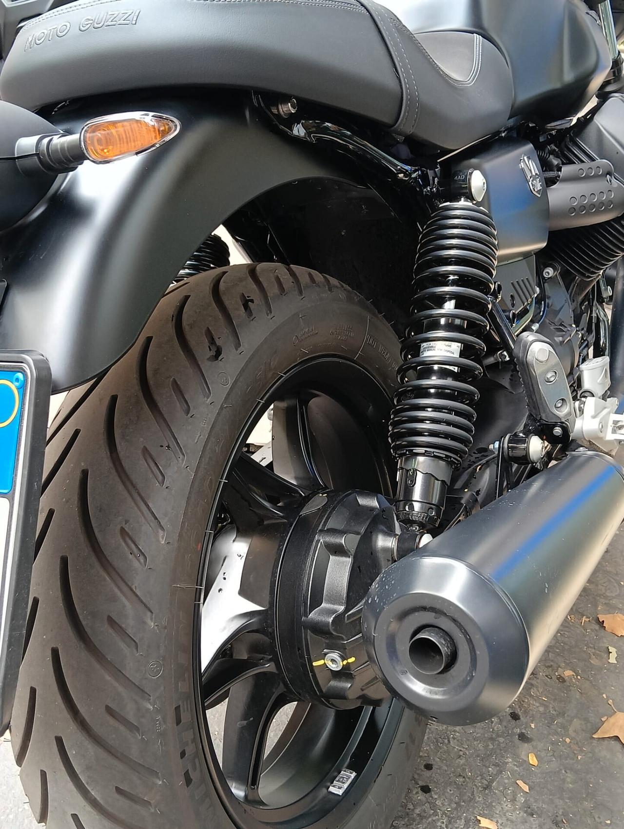 Moto Guzzi V7 IV STONE 35 KW E5
