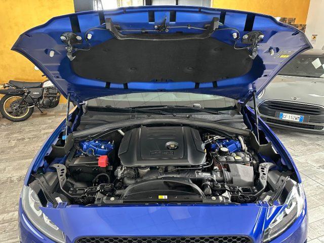 JAGUAR F-Pace 2.0 D 180 CV aut. R-Sport