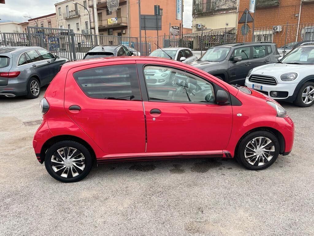 Toyota Aygo 1.0 12V VVT-i 5 porte Lounge Connect