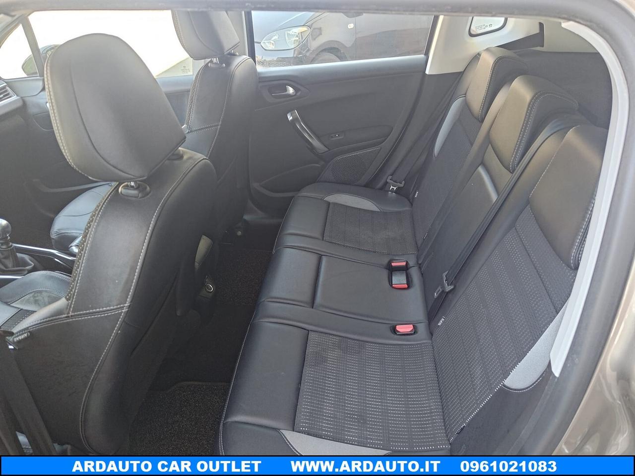 Peugeot 2008 1.6 Hdi Allure 115 cv