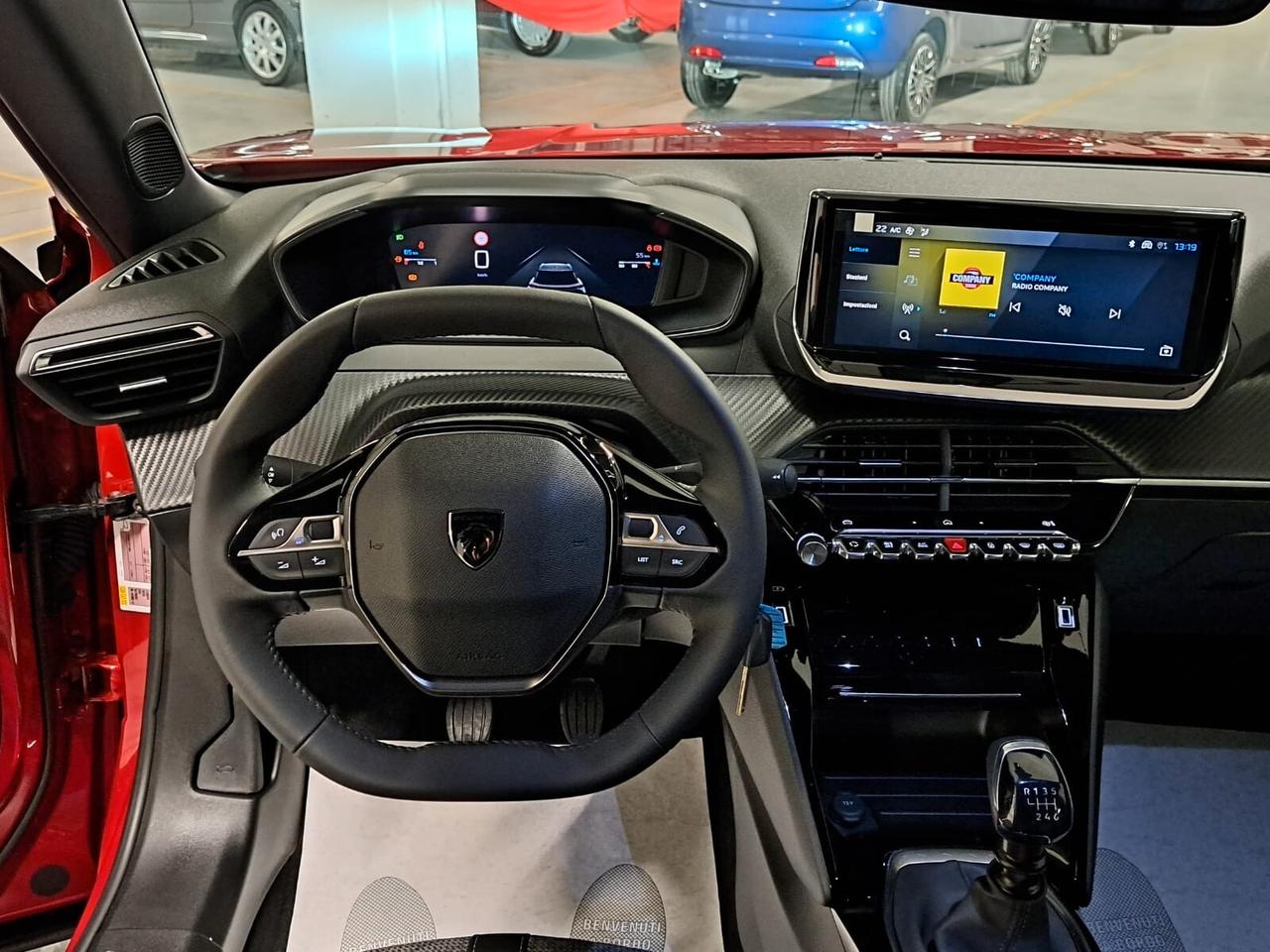 Peugeot 2008 1200 PureTech 101CV Allure Km.0