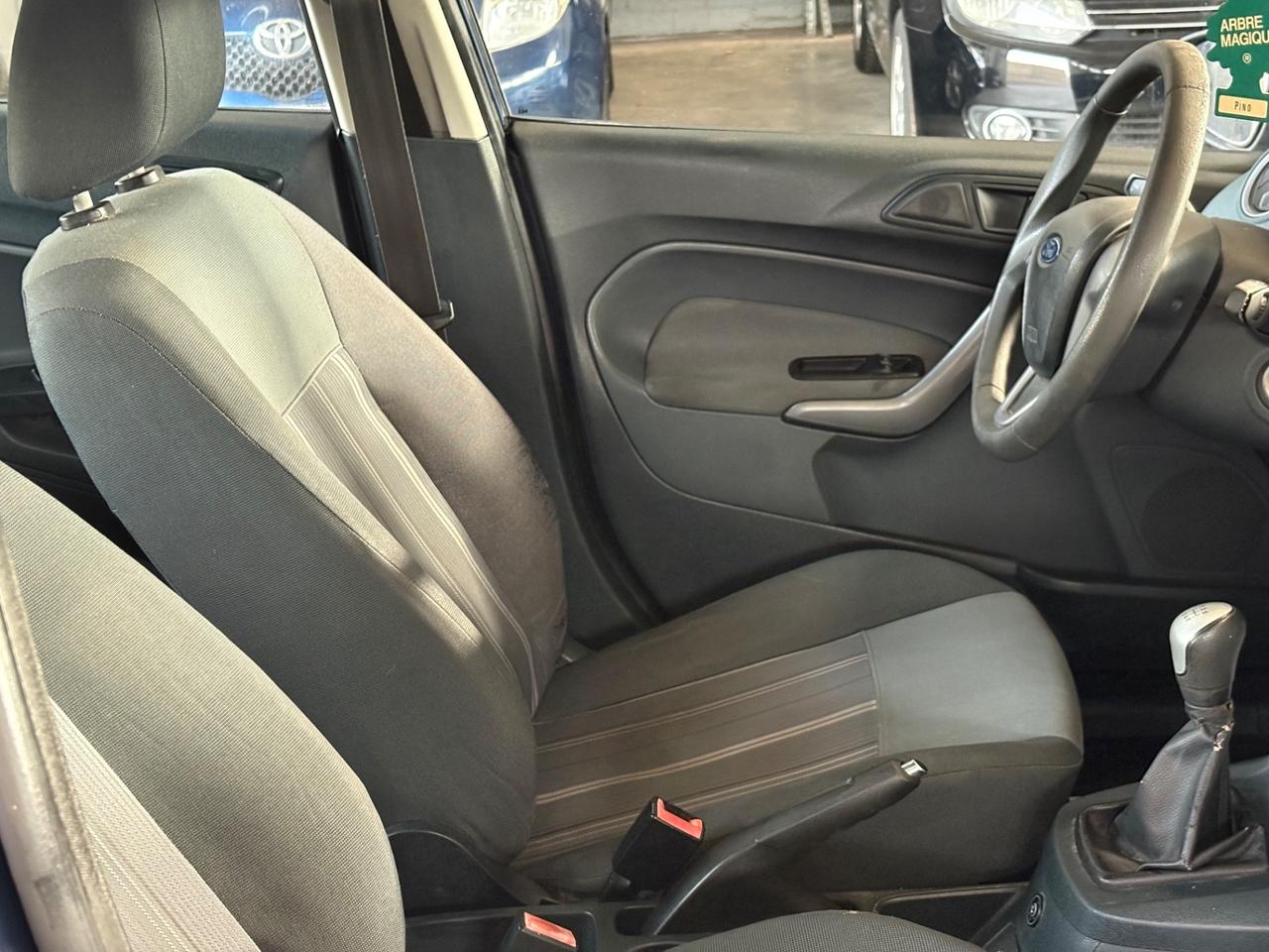 Ford Fiesta 1.4 5 porte Bz.- GPL Titanium
