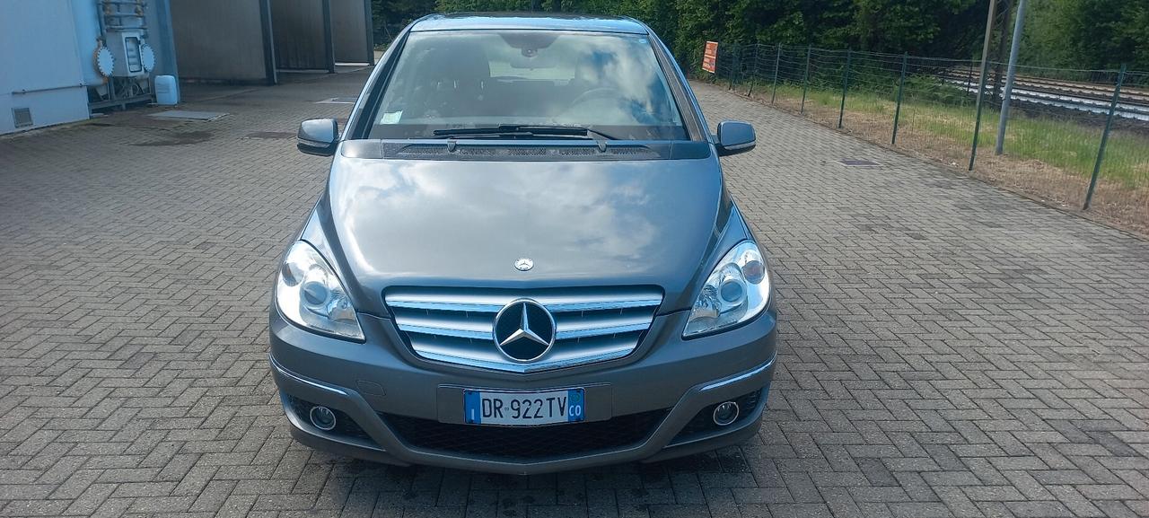 Mercedes-benz B 200 Chrome