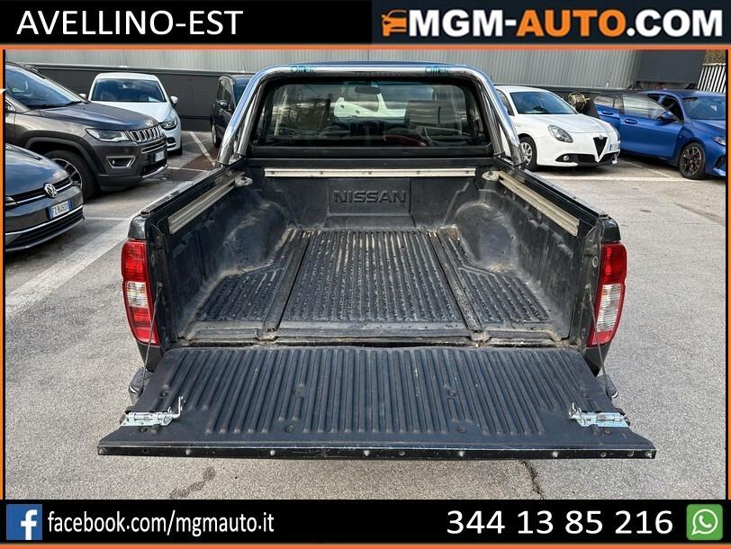 Nissan Navara 2.5 dCi 4 porte Double Cab XE pick-up