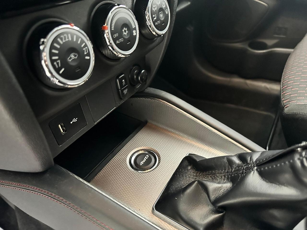 Mitsubishi ASX 1.6 DI-D 114 CV 4WD Instyle Navi