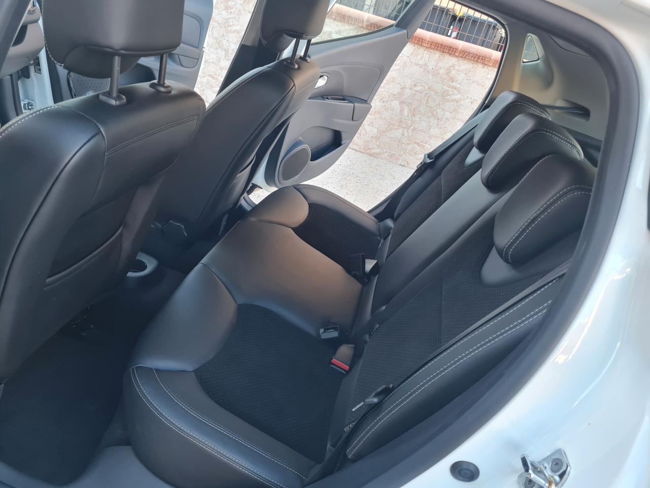 Renault Clio - 1.5 dCi Ecoleader moschino 2019