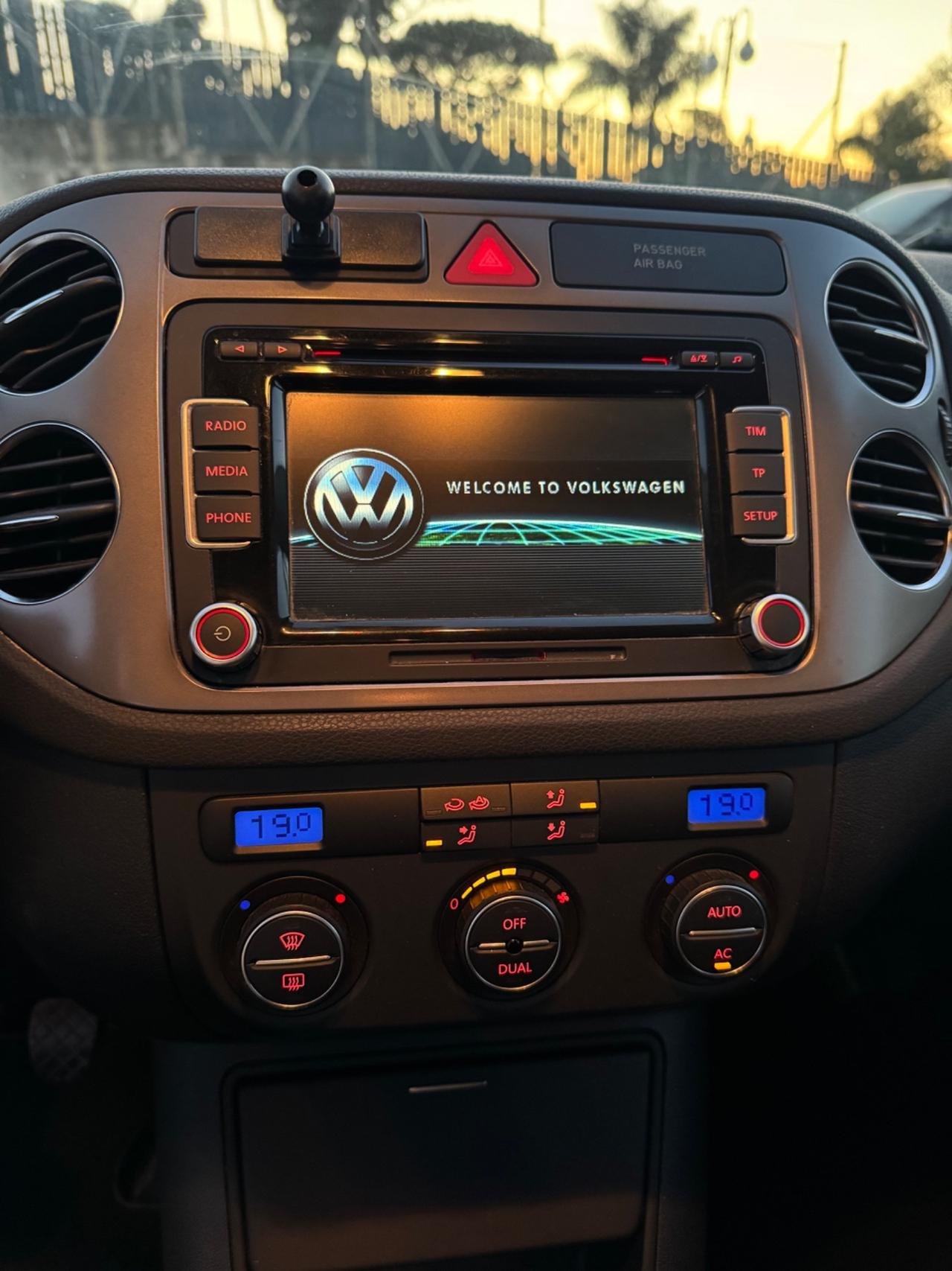 Volkswagen Tiguan 2.0 TDI DPF 4MOTION Sport & Style