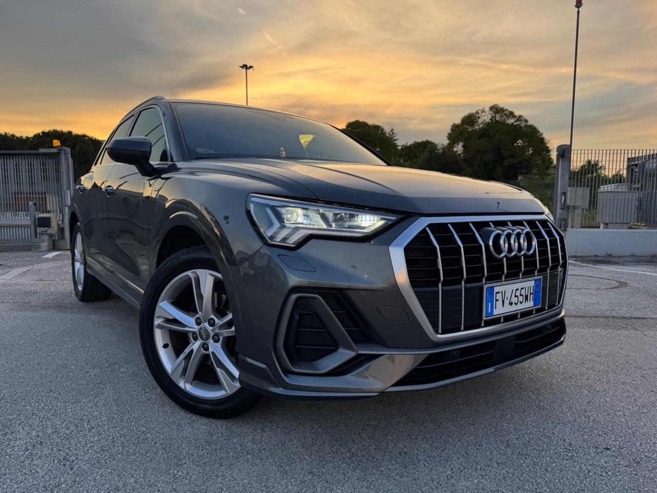 Audi Q3 2.0 TDI 150 CV S tronic S line Edition