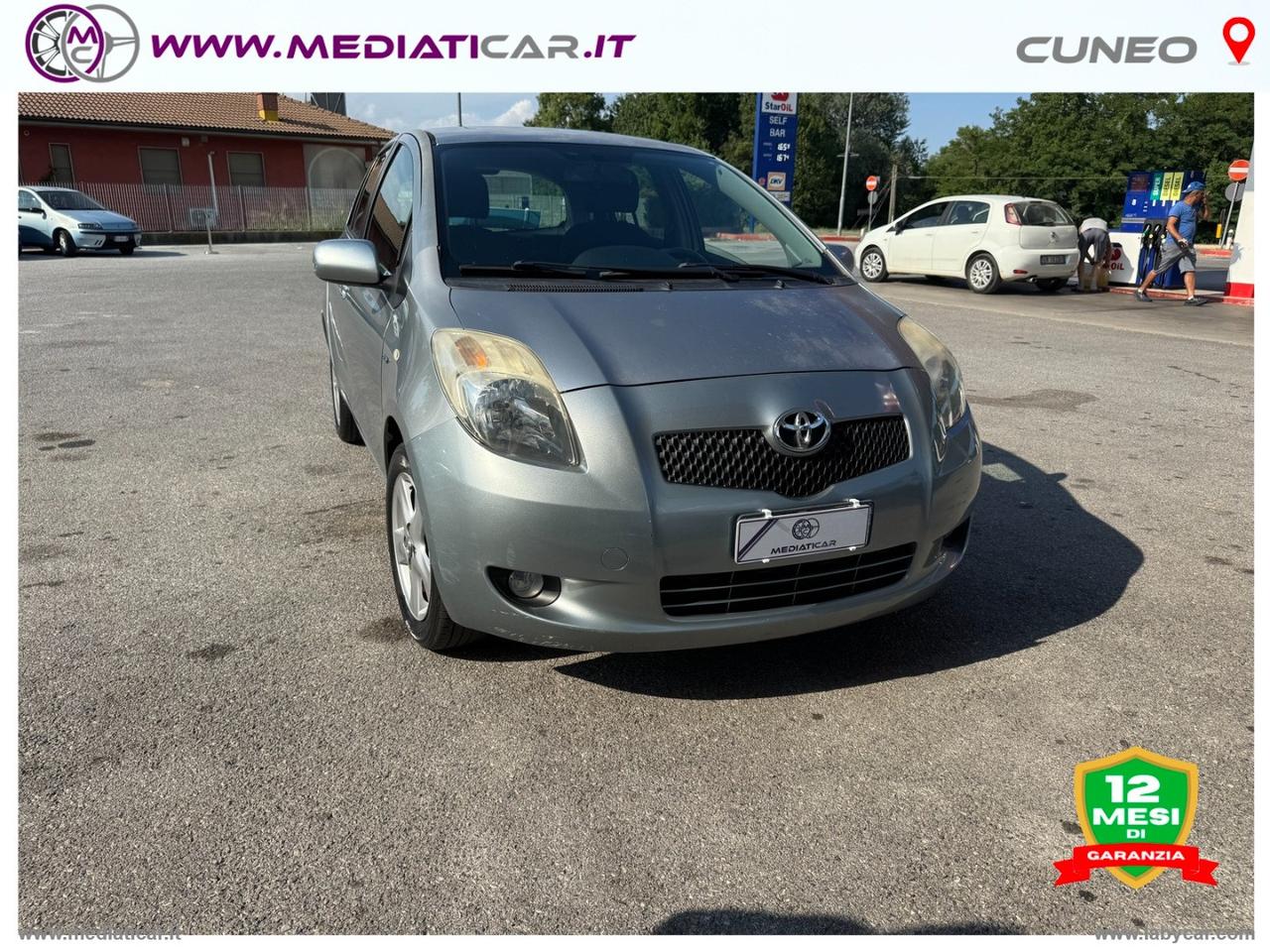TOYOTA Yaris 1.0 5p. Sol