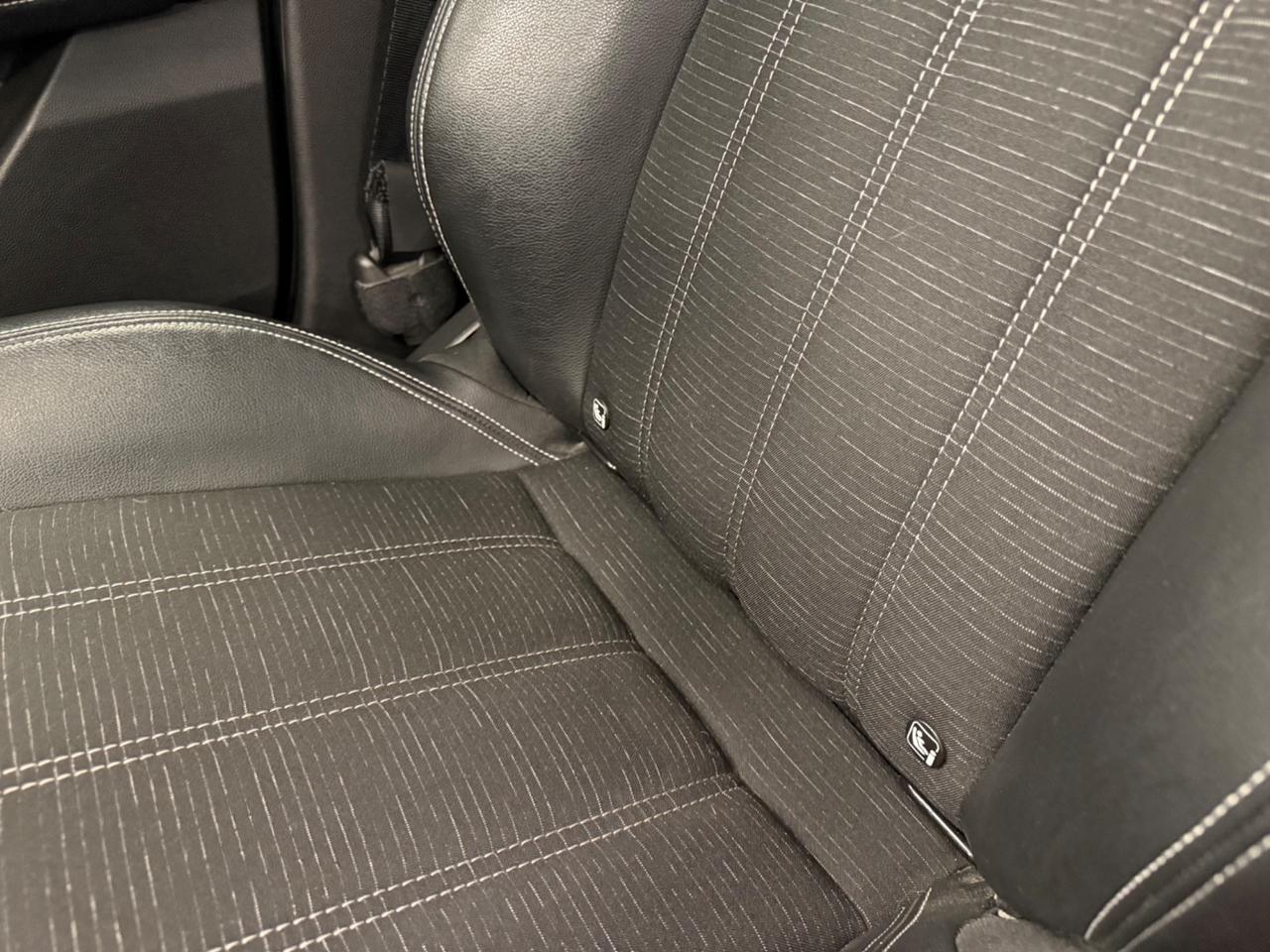 Renault Austral Full Hybrid E-Tech 200cv Techno iva esposta