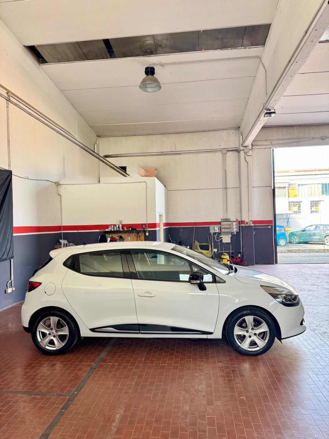 Renault Clio 1.2 75CV 5 porte Live