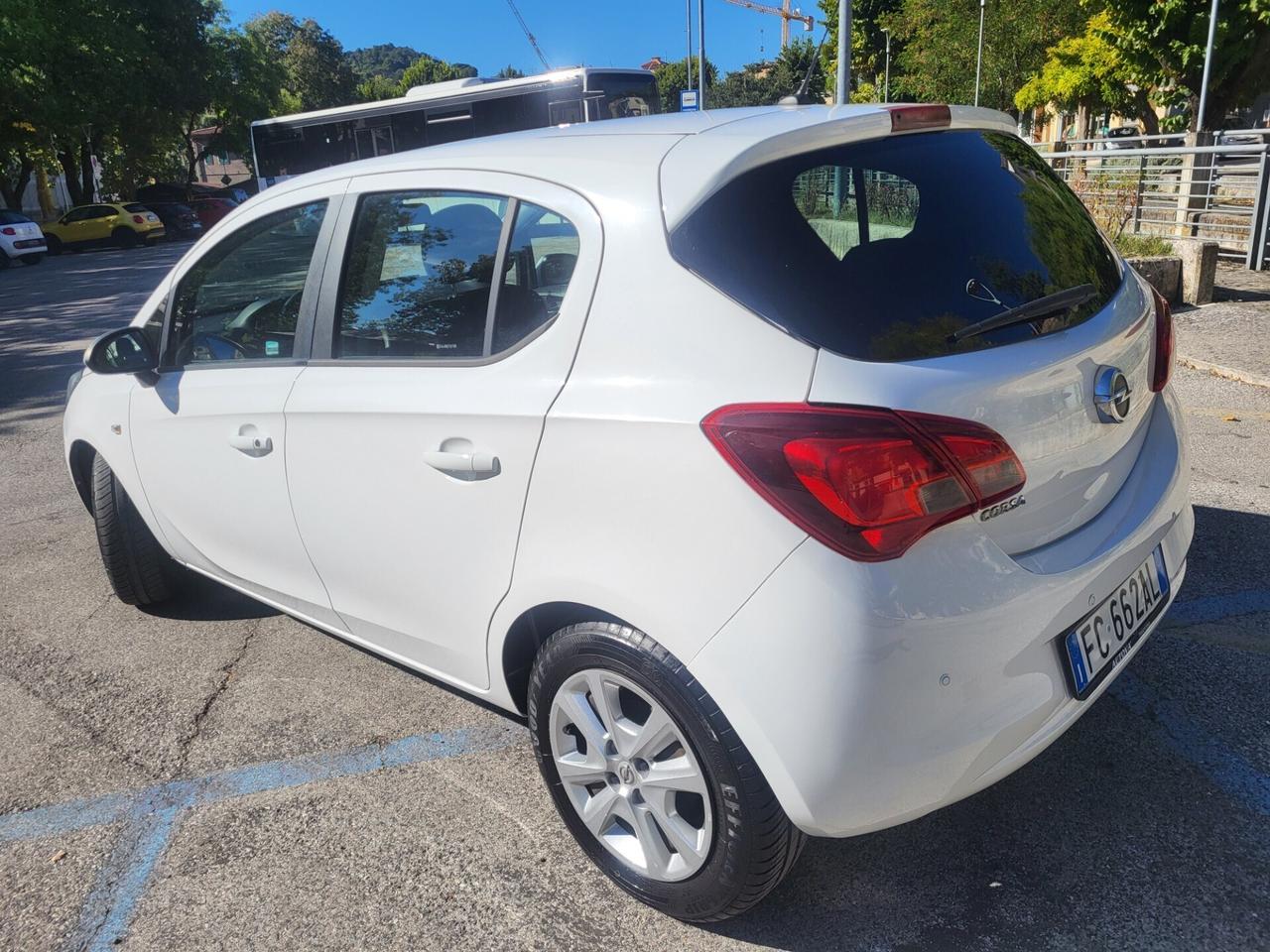 OPEL CORSA 1,4 GPL-UNICA PROPR-3 REVISIONI-EURO 6
