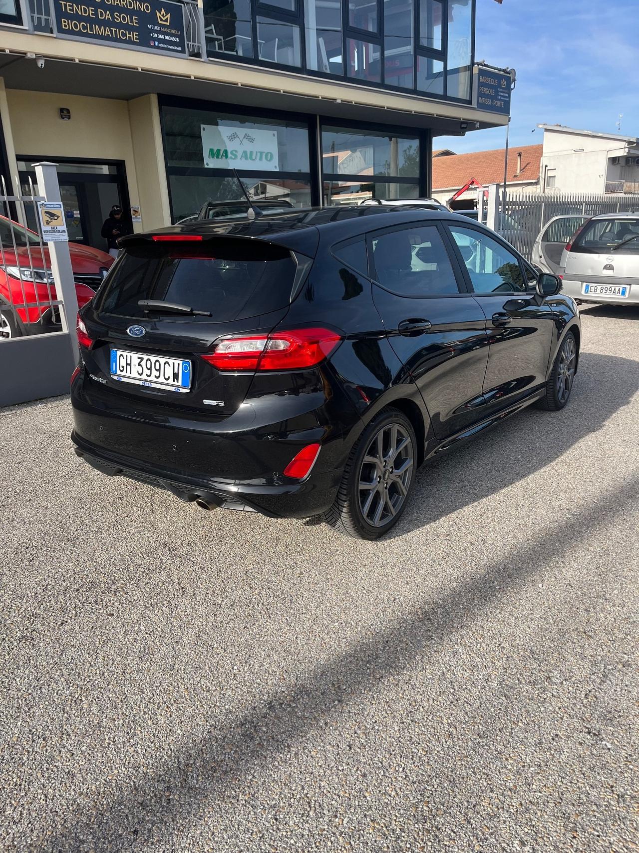 Ford Fiesta 1.0 Ecoboost Hybrid 125 CV 5 porte ST-Line